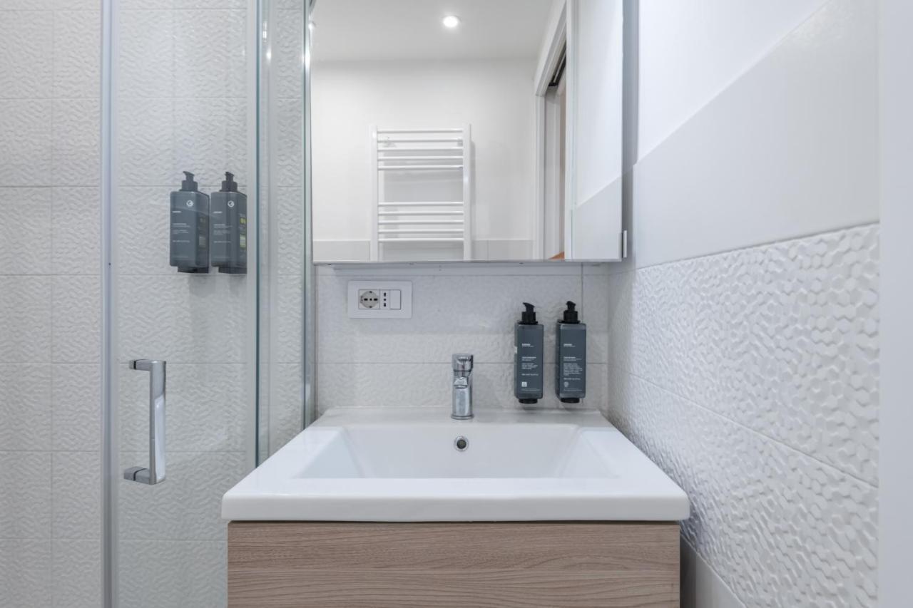 Isola - Studio Flat Milánó Kültér fotó